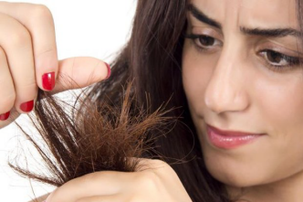 Home Remedies For Controlling Frizzy Hair And Split Ends
