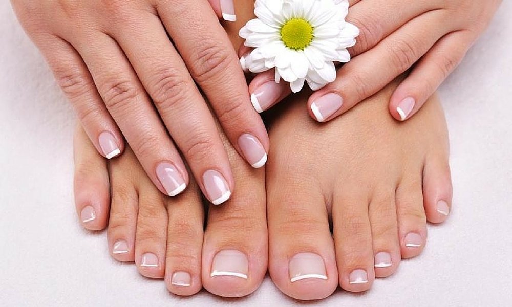 Is Cold Weather A Serious Concern For Healthy Nails?