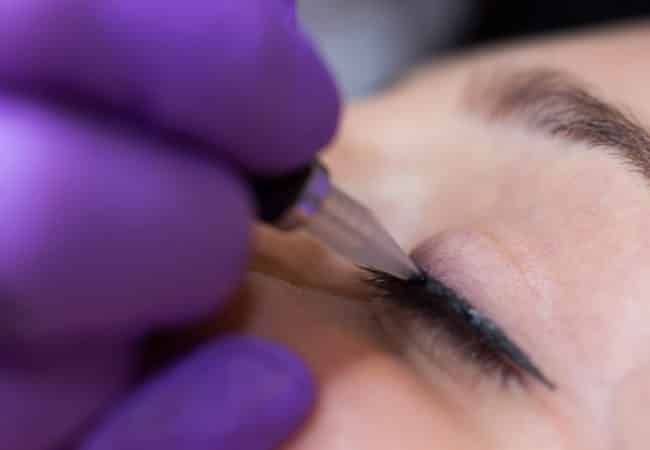 Pros and Cons of Permanent Makeup ?